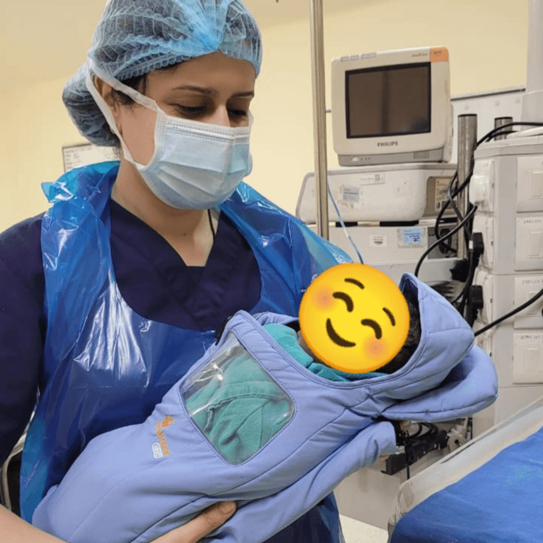 parima dixit with new born baby